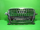 Audi Q5 c 2008г Решетка радиатора (после 2012г под парктроник) (8R0853651R)