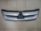 Mitsubishi L200 5 KK KL 2015-2023 Решетка радиатора